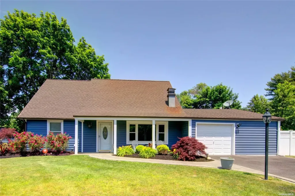 35 Millbrook Drive Stony Brook NY 11790