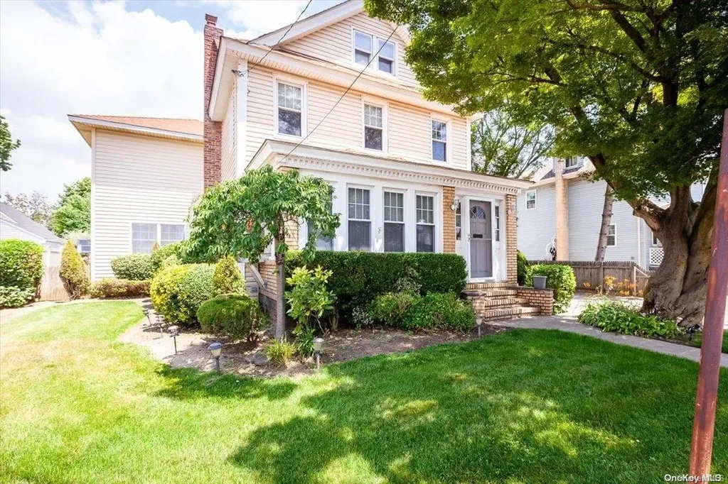 171 Meyer Avenue Valley Stream NY 11580