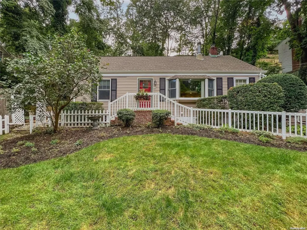 183 Mill Dam Road Centerport NY 11721