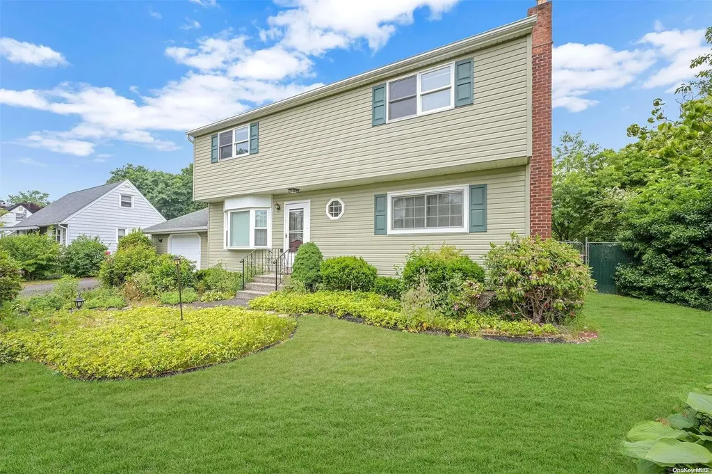 1 Laurie Boulevard Centereach NY 11720