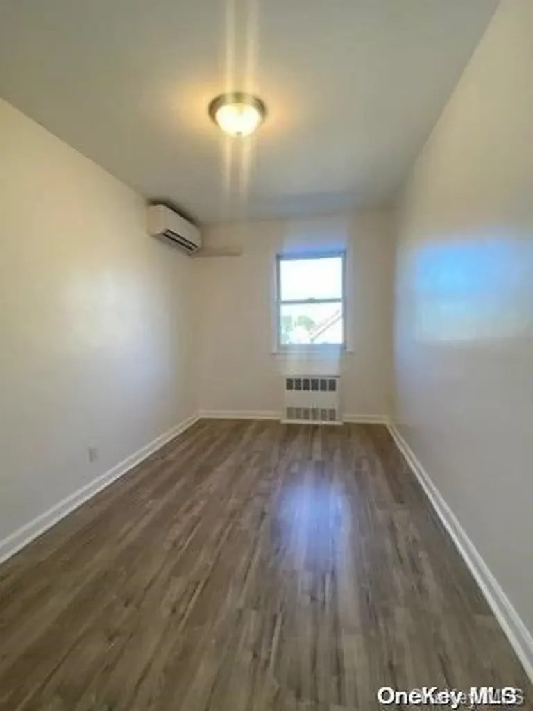 48-42 58th Lane Woodside NY 11377