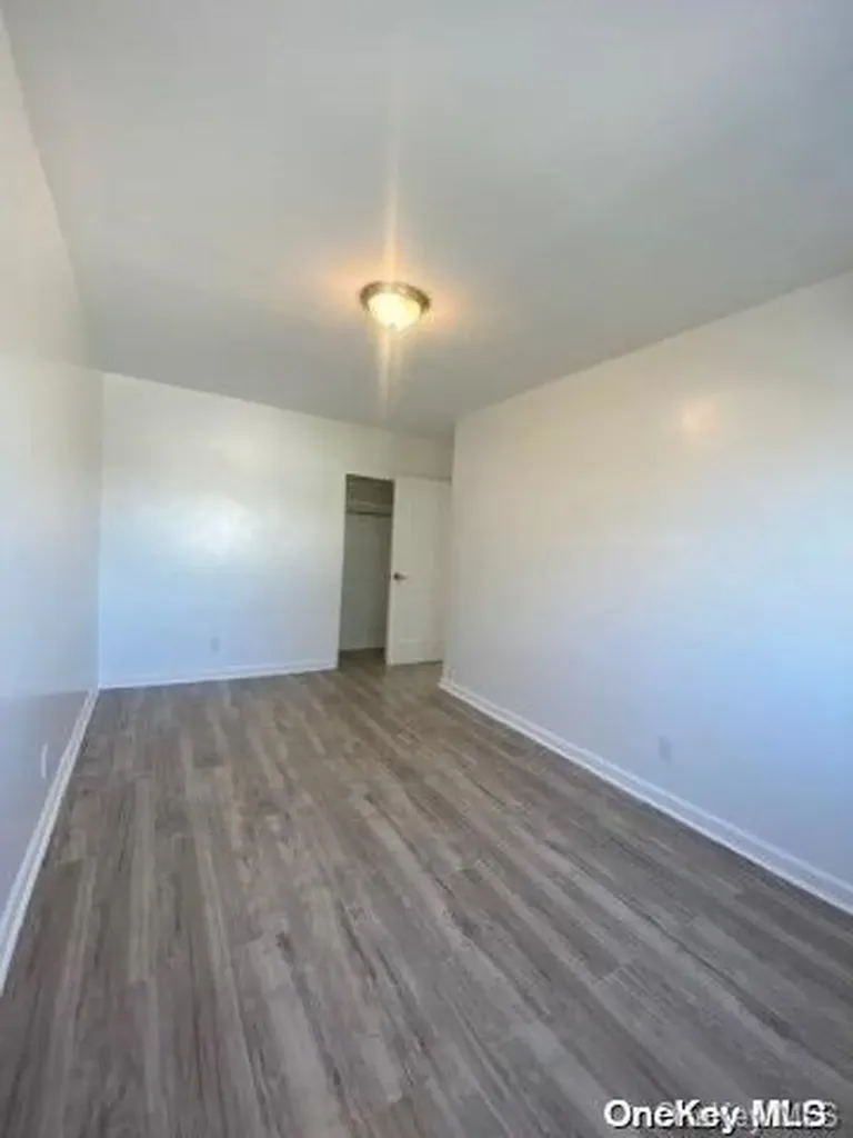 48-42 58th Lane Woodside NY 11377