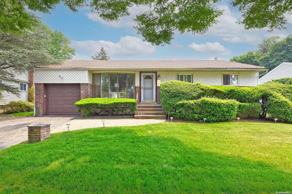8 Sarah Drive Old Bethpage NY 11804