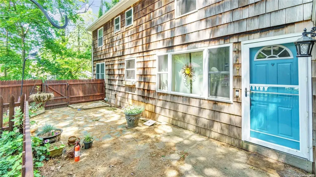 101 Hewlett Drive Sound Beach NY 11789