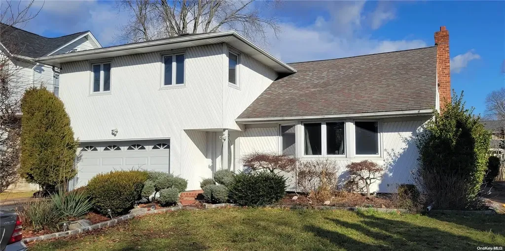 170 E Rockaway Road Hewlett NY 11557