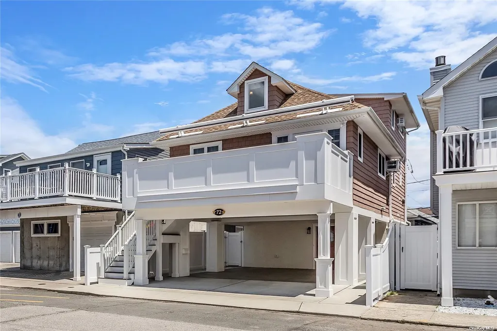 72 Delaware Avenue Long Beach NY 11561