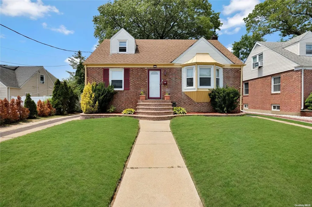 144 Boden Avenue Valley Stream NY 11580