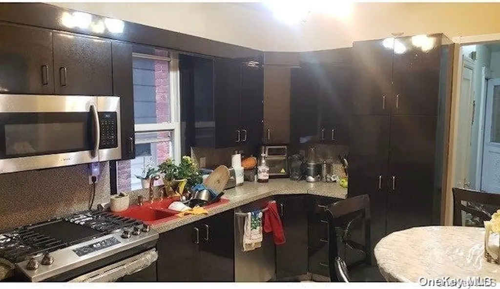 408 Beverley Road Brooklyn NY 11218