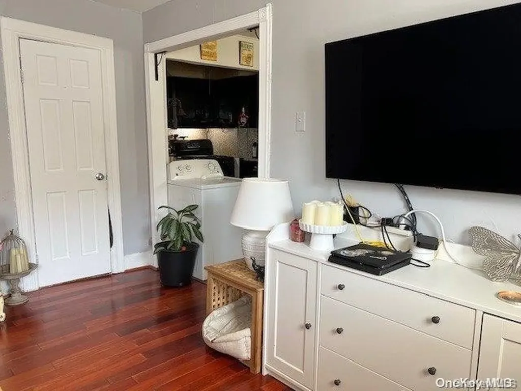 408 Beverley Road Brooklyn NY 11218