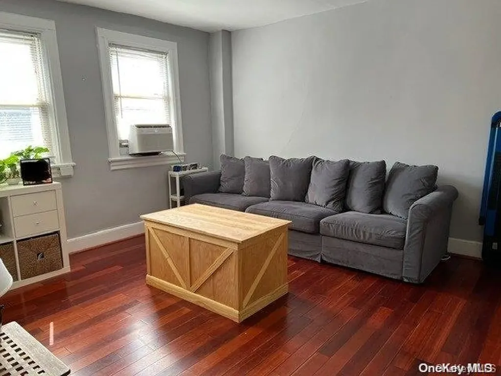 408 Beverley Road Brooklyn NY 11218