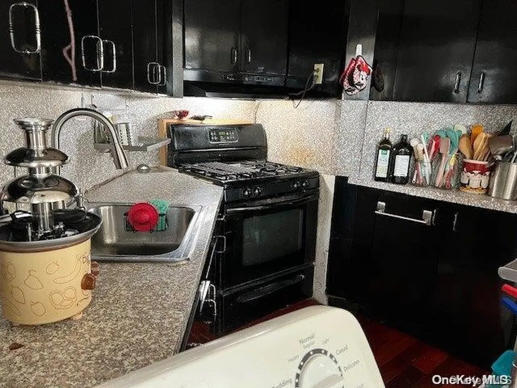 408 Beverley Road Brooklyn NY 11218