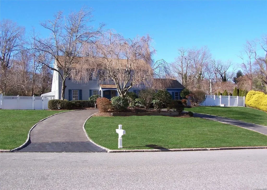 84 Westchester Drive Rocky Point NY 11778