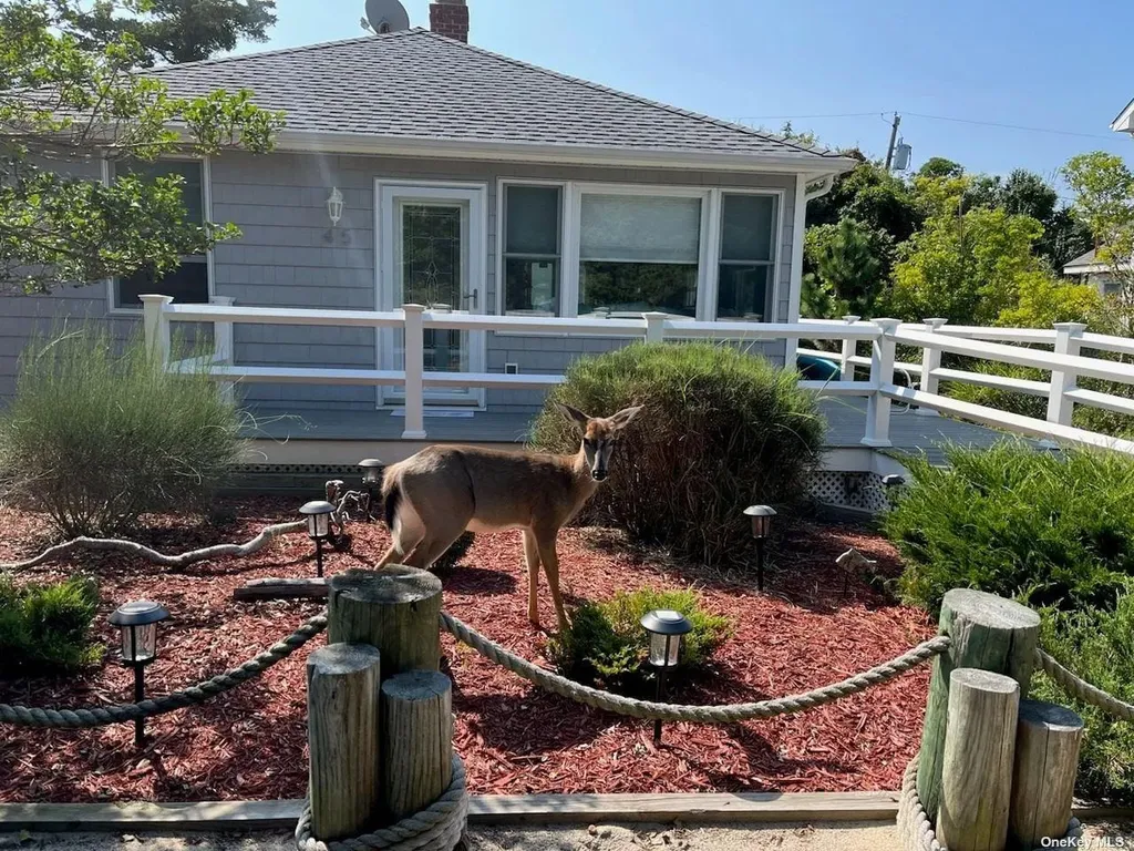 45 Beachwold Seaview NY 11770