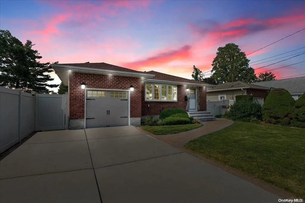 50 Sherman Avenue Bethpage NY 11714
