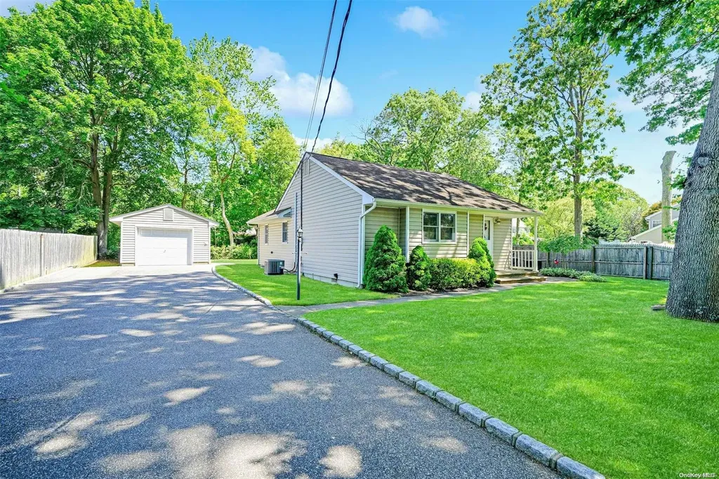15 Williams Street Centereach NY 11720