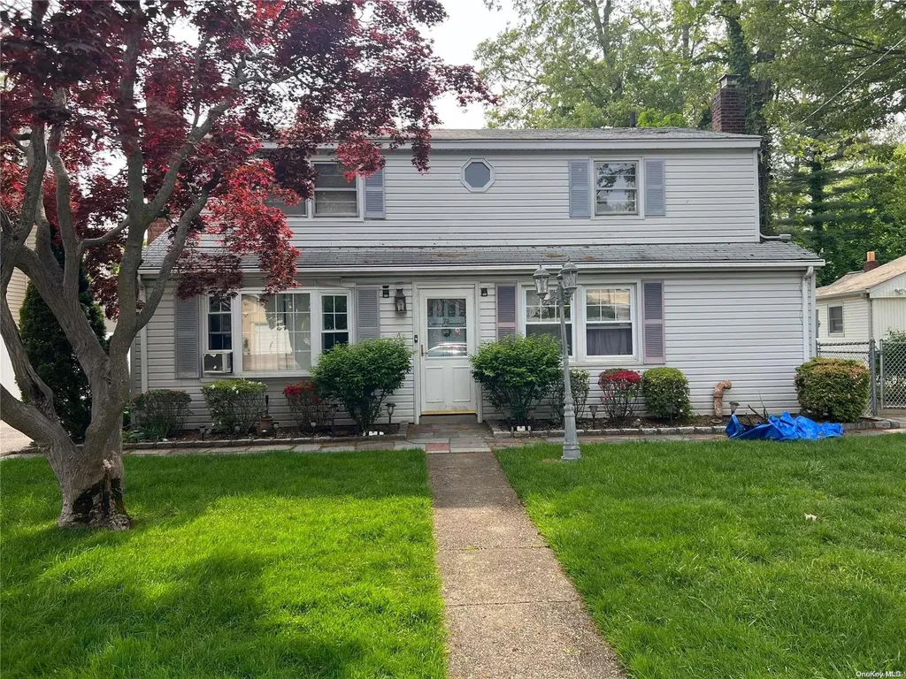 74 Remson Avenue Merrick NY 11566