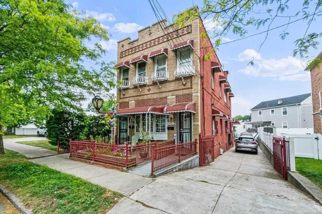158 Soundview Avenue Bronx NY 10473