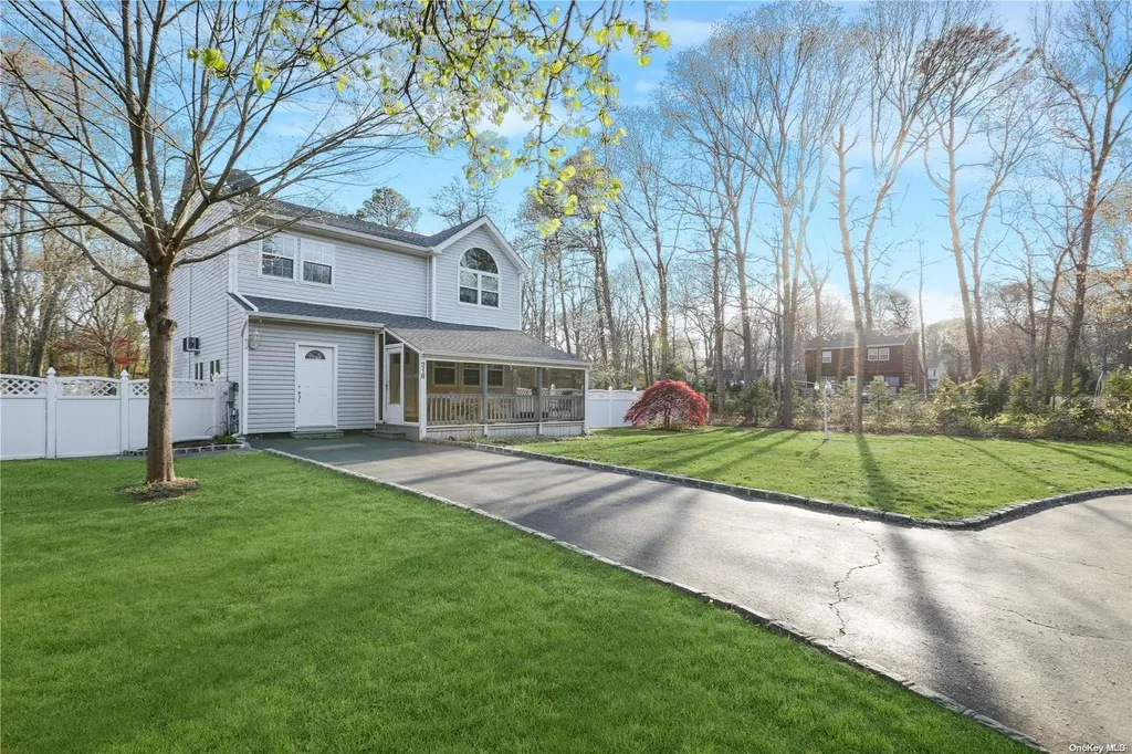 218 Gerard Road Yaphank NY 11980