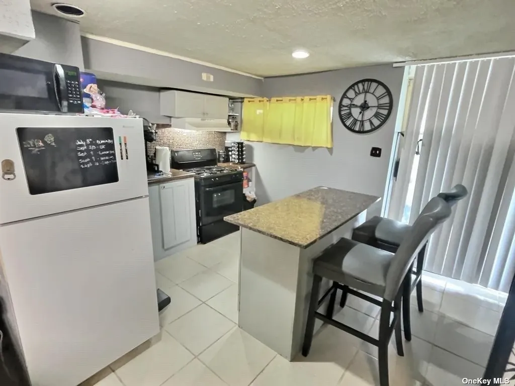 10830 Avenue N Brooklyn NY 11236