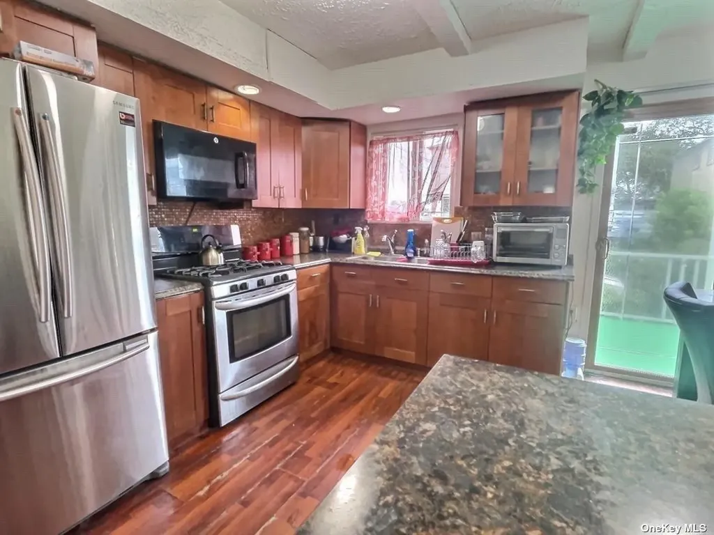 10830 Avenue N Brooklyn NY 11236