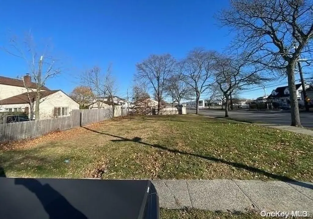 3247 Brower Avenue Oceanside NY 11572