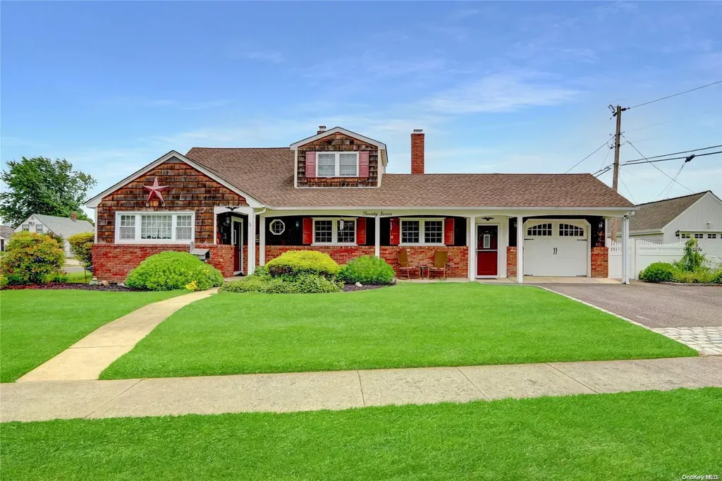 27 Copper Lane Levittown NY 11756