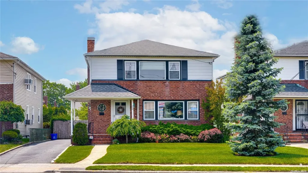 578 Rockaway Avenue Valley Stream NY 11581