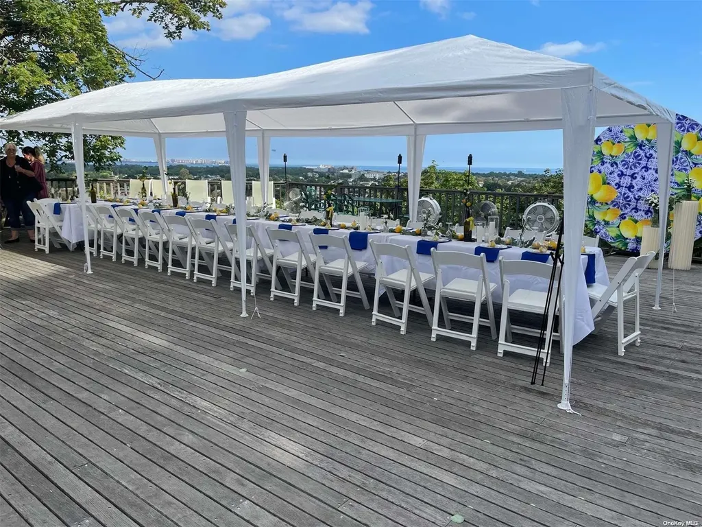 45 East Loop Road Staten Island NY 10304