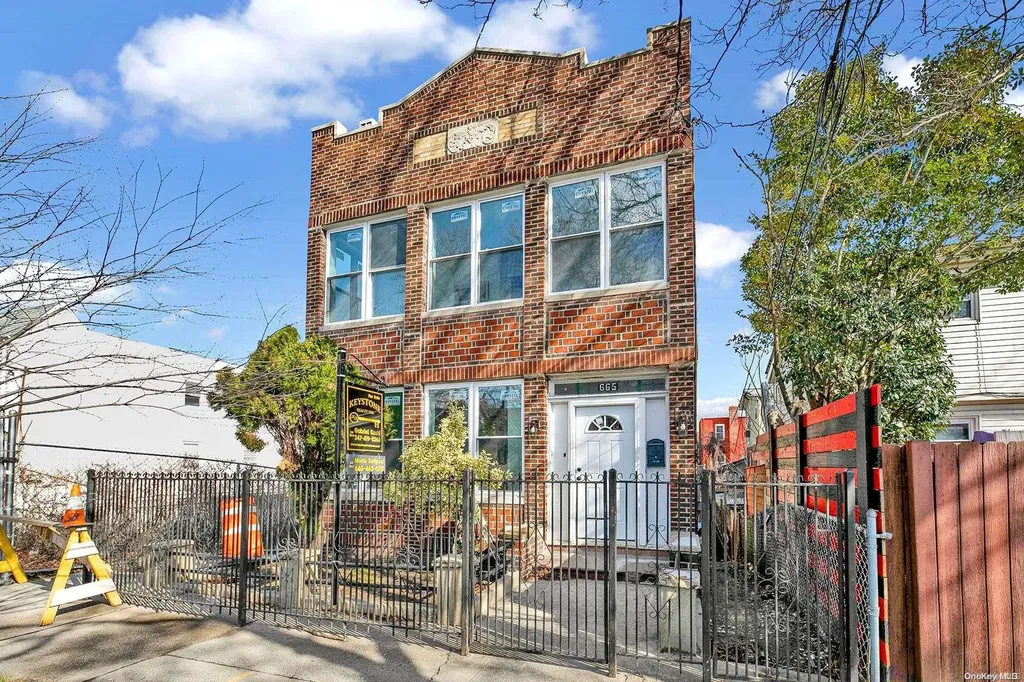 665 Pine Street Brooklyn NY 11208