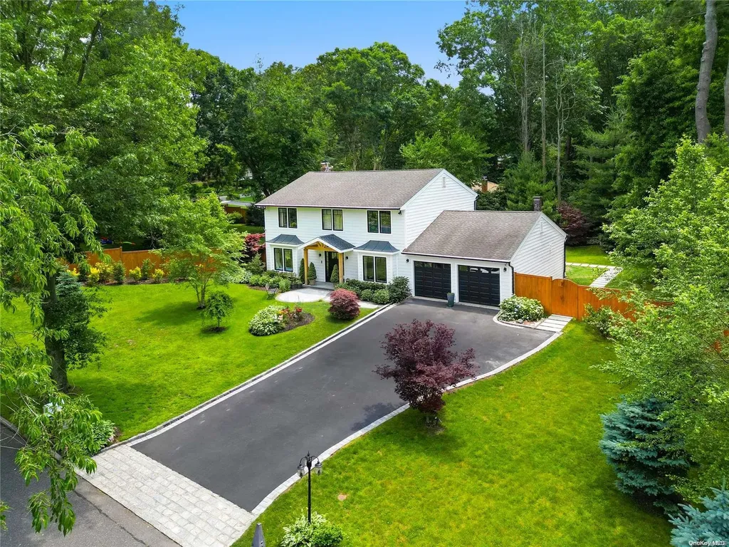 2 Foxmeadow Drive Dix Hills NY 11746