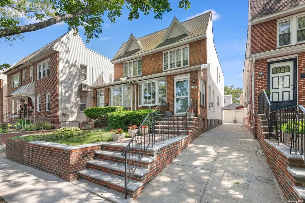 963 78th Street Brooklyn NY 11228