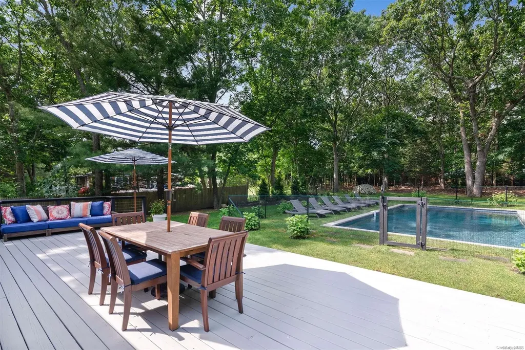3 Peters Path East Hampton NY 11937