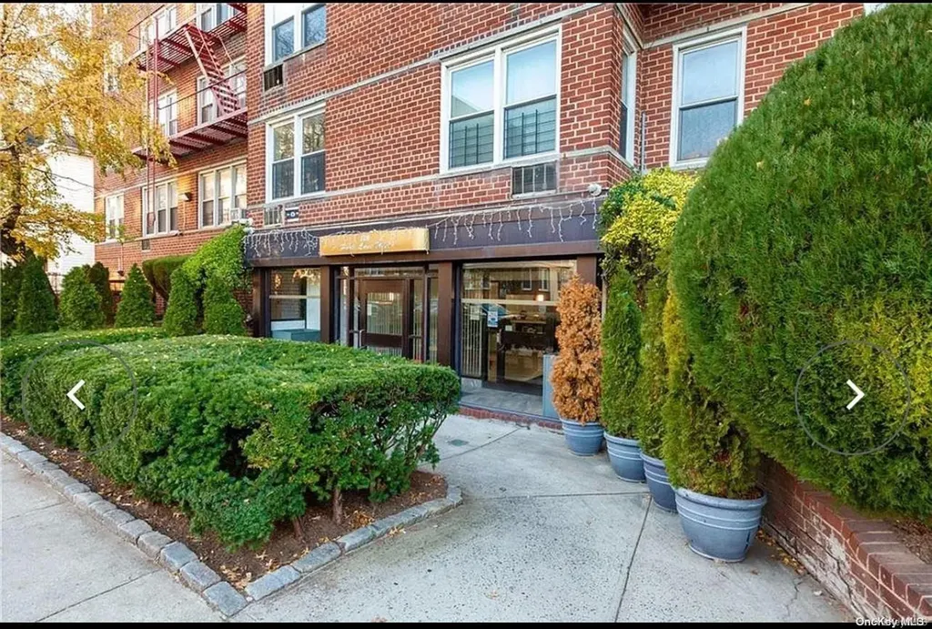 720 E31st Brooklyn NY 11210