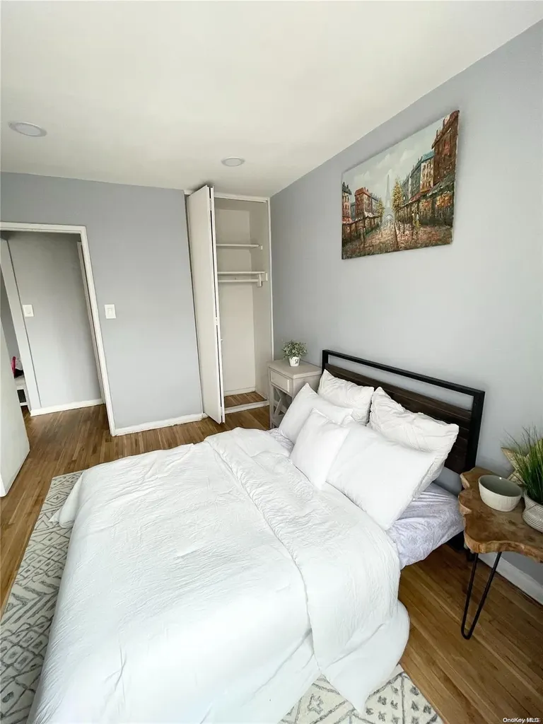 720 E31st Brooklyn NY 11210