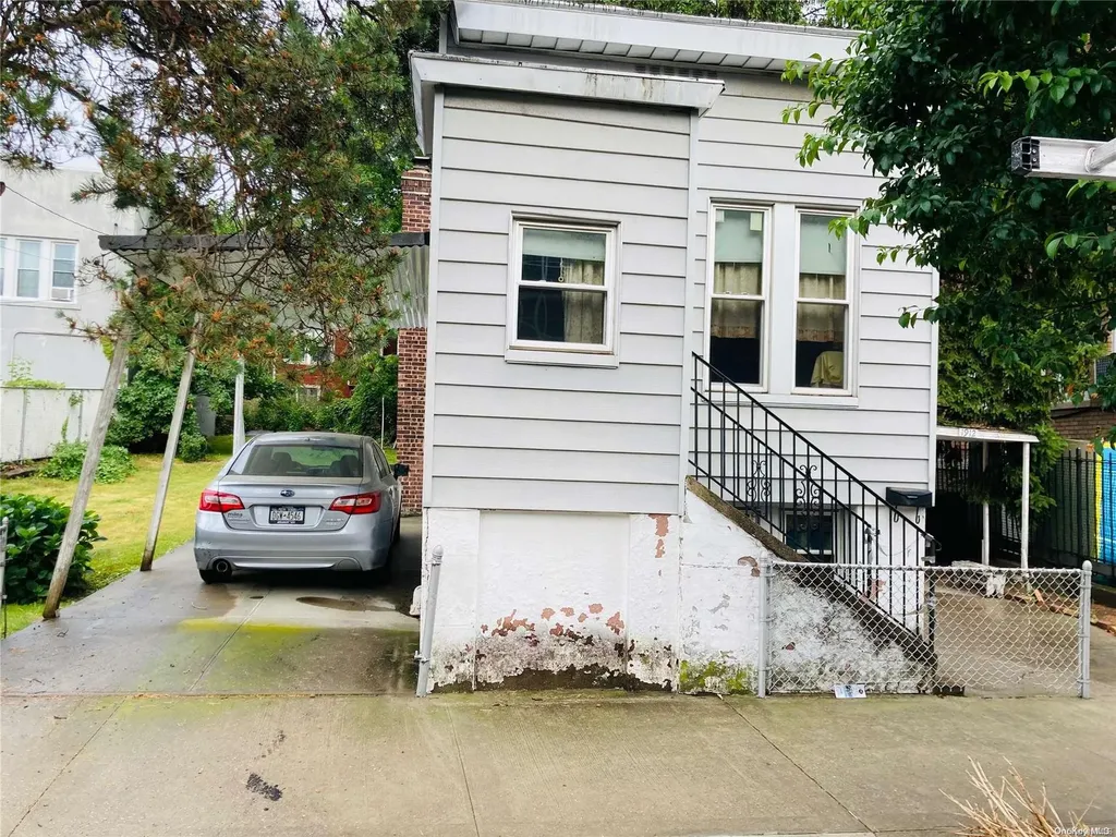 1912 Pilgrim Avenue Bronx NY 10461