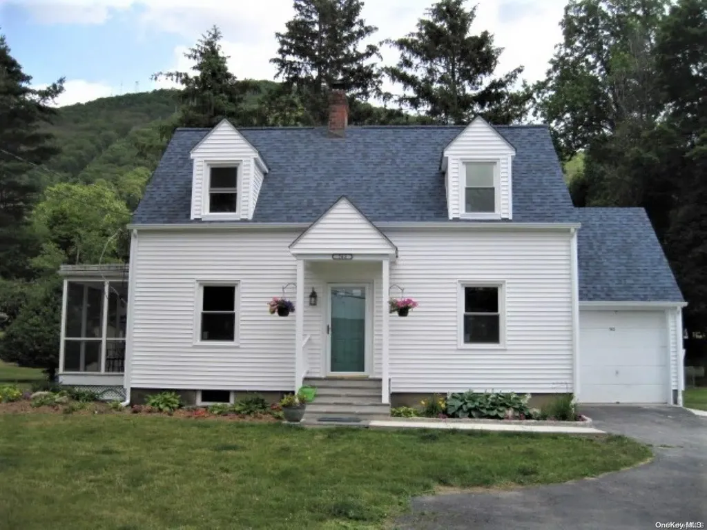 762 Wolcott Avenue Beacon NY 12508