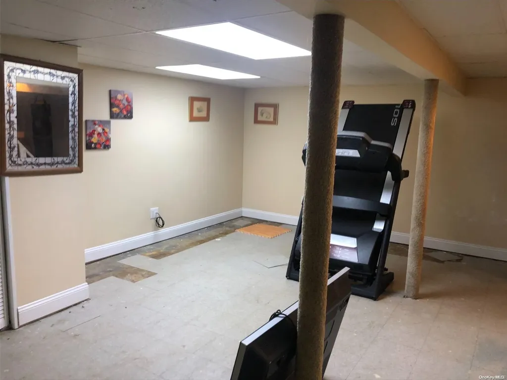 52 W Woodside Avenue Patchogue NY 11772