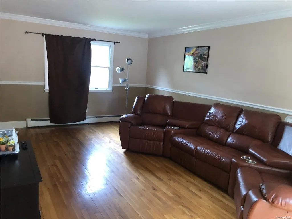 52 W Woodside Avenue Patchogue NY 11772