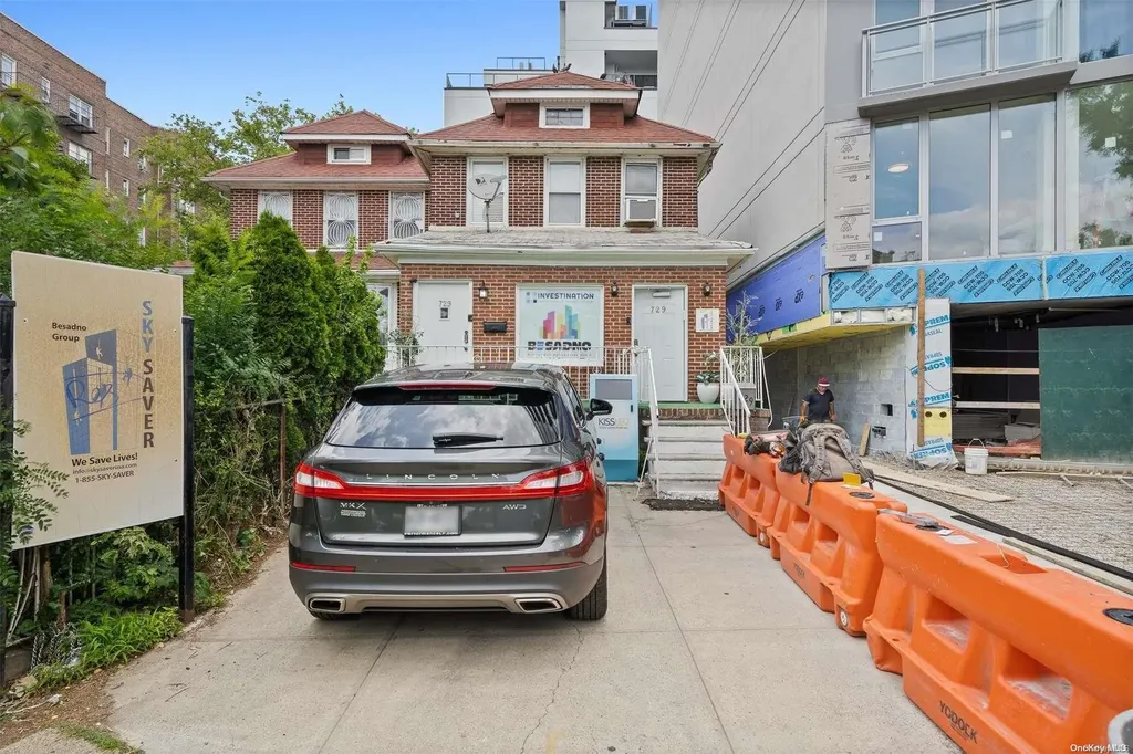 729 Ocean Parkway Brooklyn NY 11230