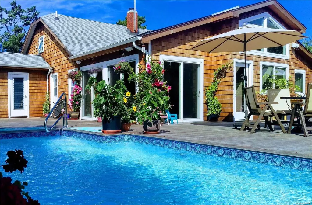 352 Surf Road Ocean Beach NY 11770