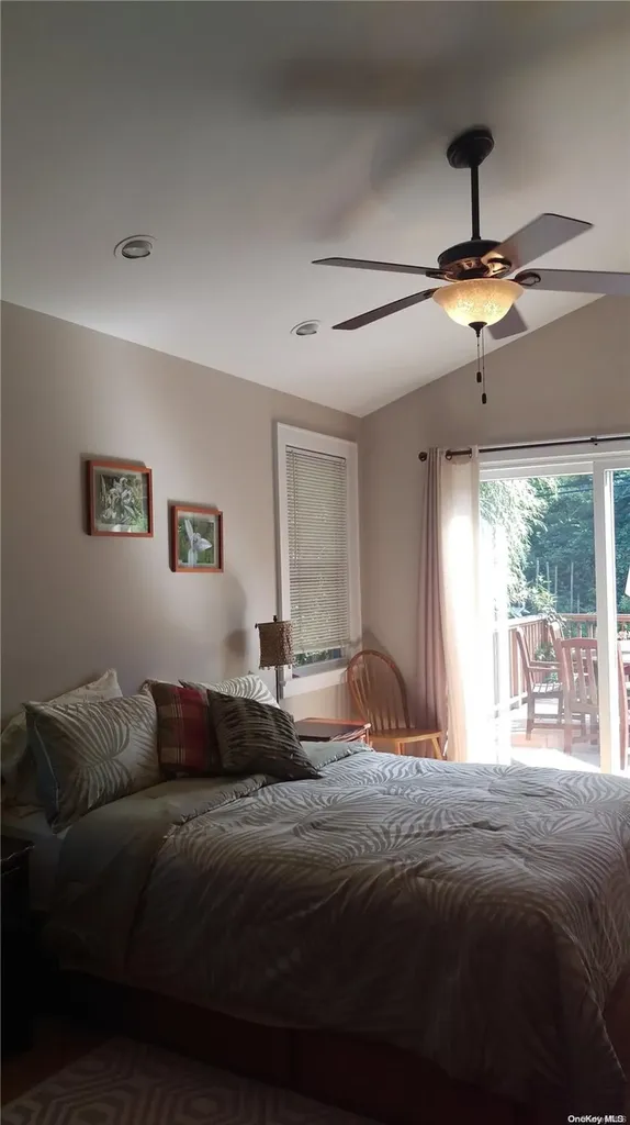 352 Surf Road Ocean Beach NY 11770