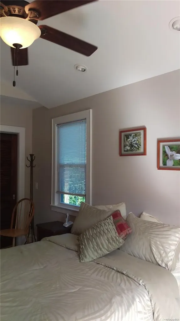 352 Surf Road Ocean Beach NY 11770