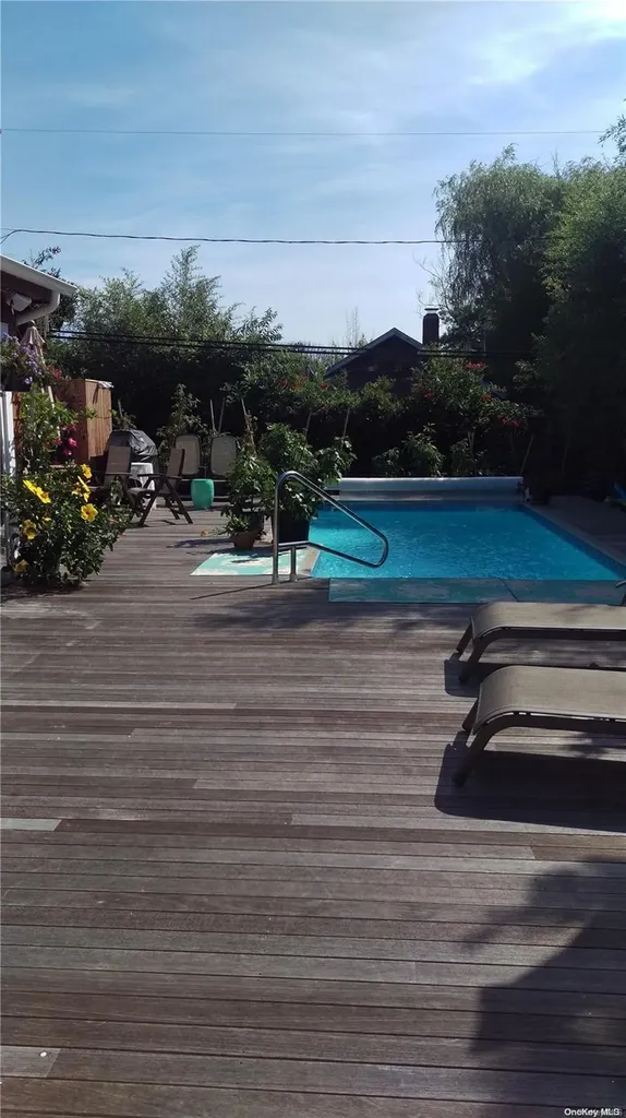 352 Surf Road Ocean Beach NY 11770