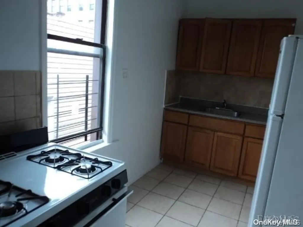 2312 Beaumont Avenue Bronx NY 10458