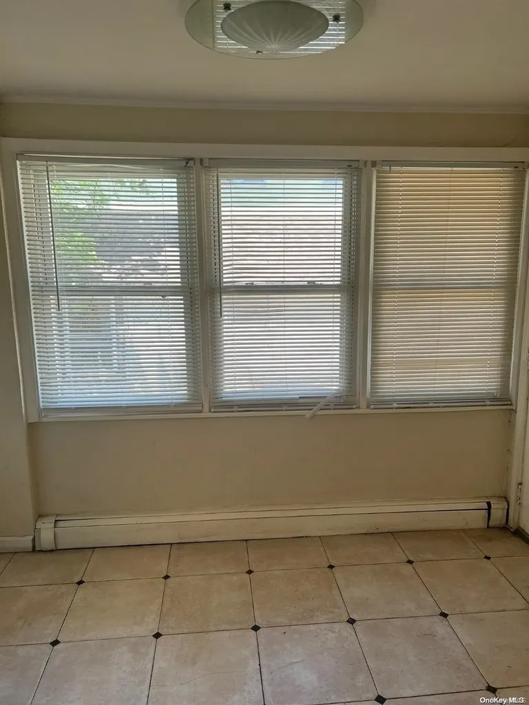 508 Monroe Street Cedarhurst NY 11516