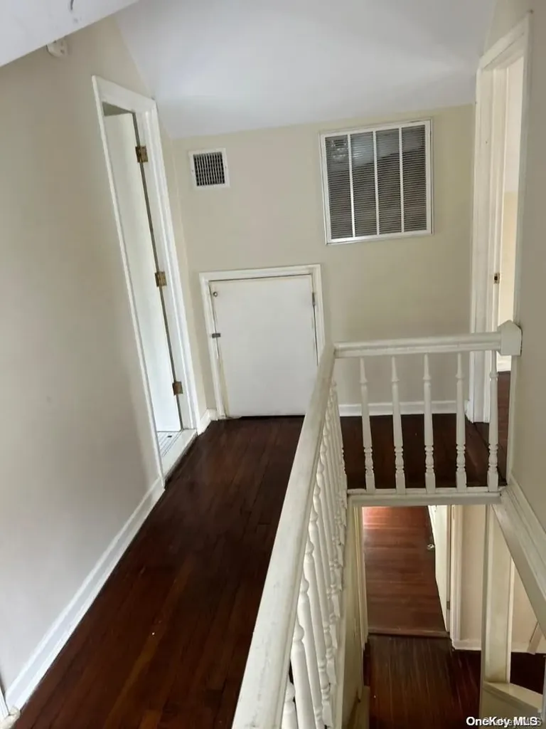 508 Monroe Street Cedarhurst NY 11516