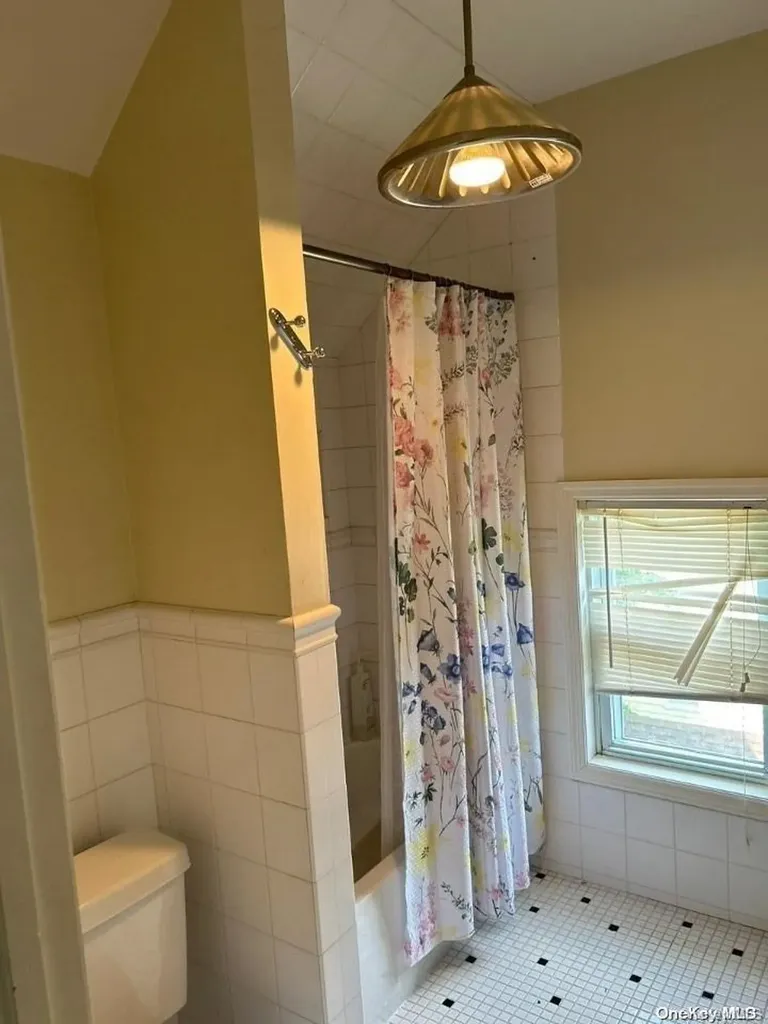 508 Monroe Street Cedarhurst NY 11516