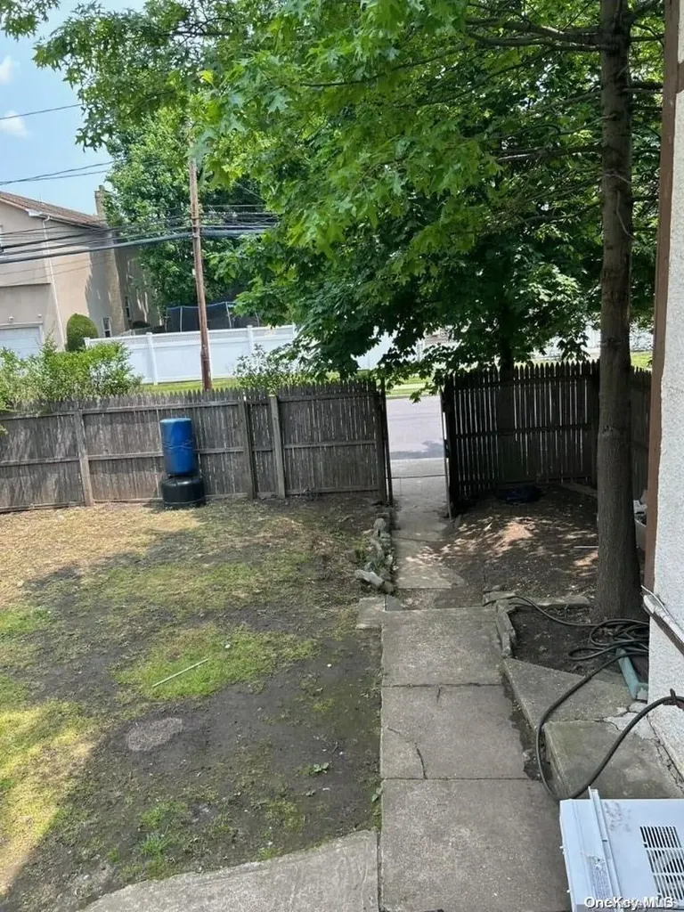 508 Monroe Street Cedarhurst NY 11516