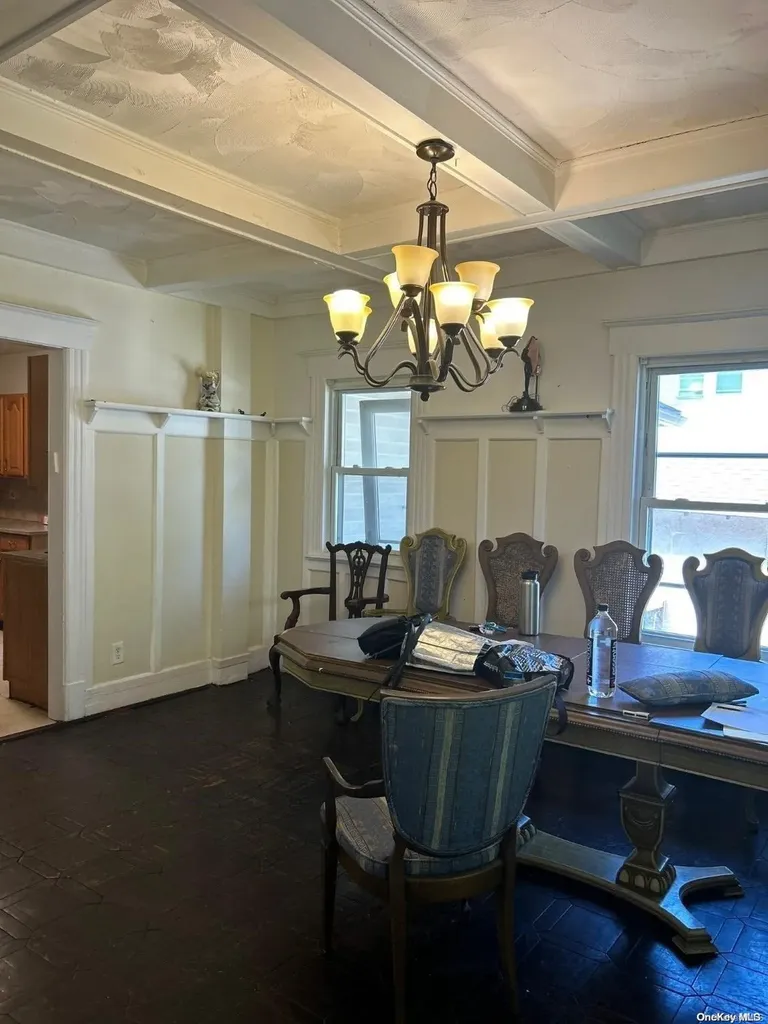 508 Monroe Street Cedarhurst NY 11516