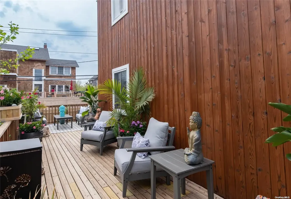 337 Dehnhoff Ocean Beach NY 11770